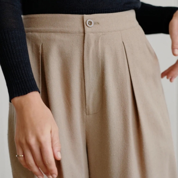 Jenni Kayne Relaxed Trouser in Hazel | 4 - Picture 2 of 10